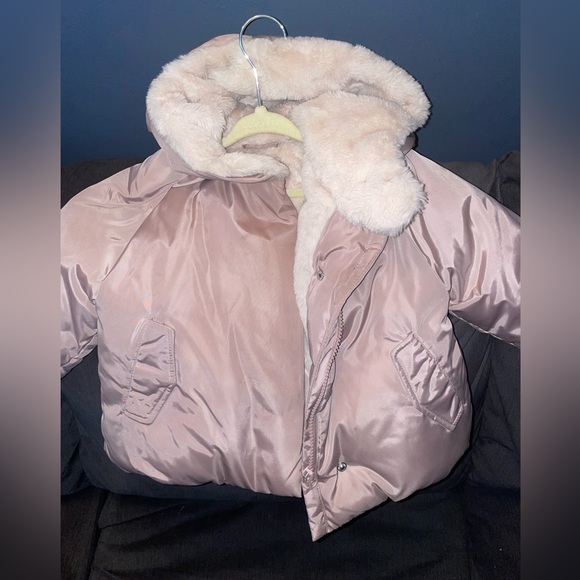 Zara toddler girl puffer coat size 18-24 months in great condition. - Picture 6 of 8